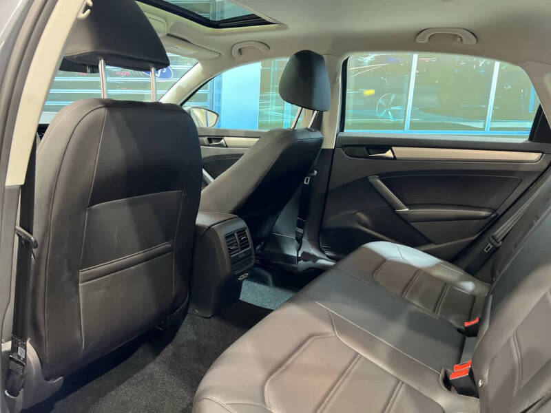 2021 Volkswagen Passat SE