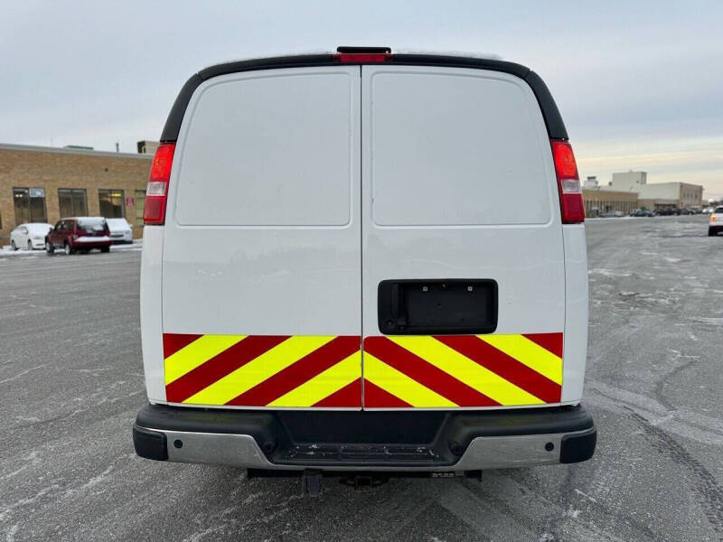 2019 Chevrolet Express 2500