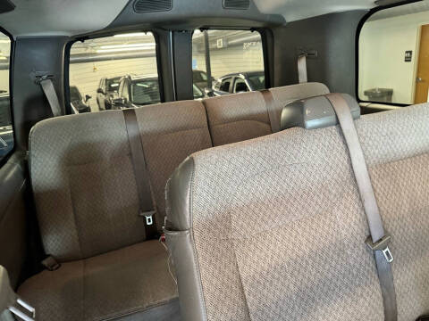 2016 Chevrolet Express LT 3500
