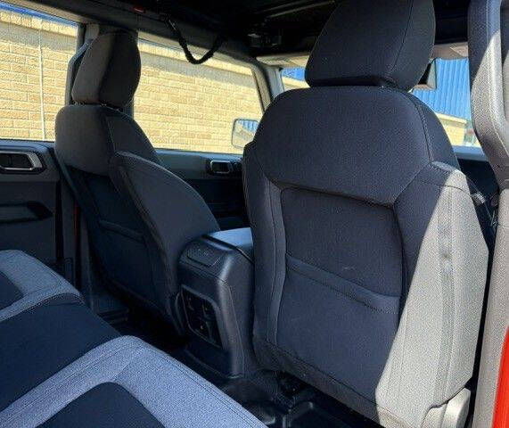 2023 Ford Bronco Base Advanced