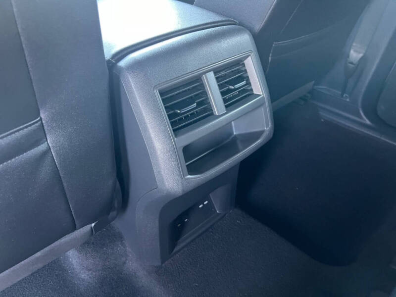 2021 Volkswagen Atlas Cross Sport V6 SEL R-Line 4Motion