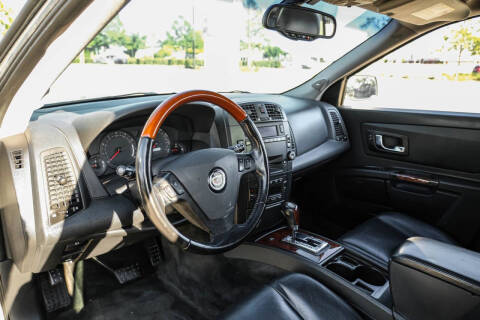 2004 Cadillac SRX