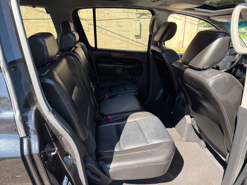 2010 Nissan Armada Platinum