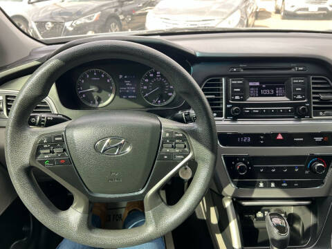 2017 Hyundai Sonata SE
