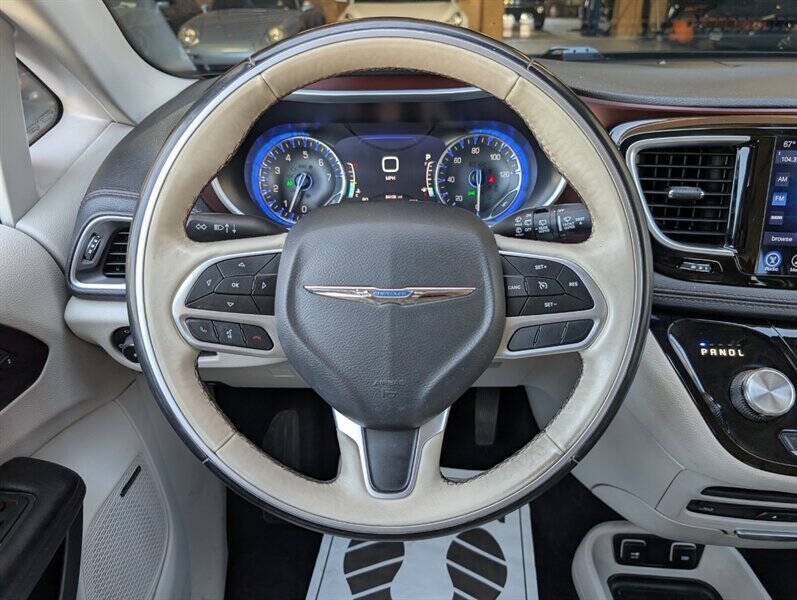 2017 Chrysler Pacifica Limited