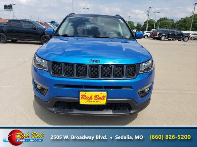 Used 2020 Jeep Compass Altitude with VIN 3C4NJDBB3LT148529 for sale in Kansas City