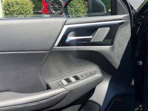2026 Mitsubishi Outlander PHEV SE