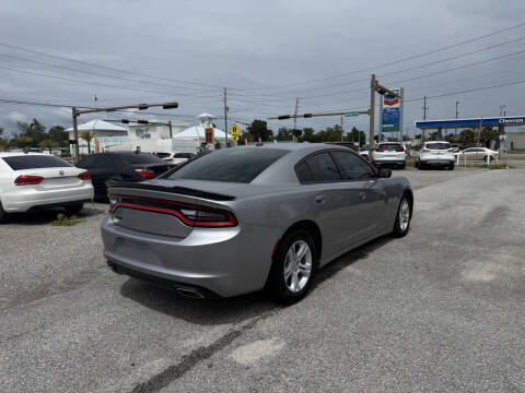 2015 Dodge Charger SE