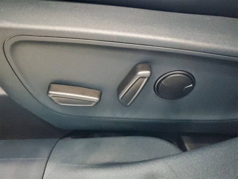 2025 Ford Maverick Lobo