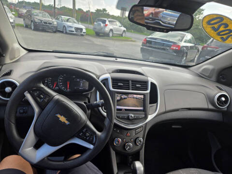 2020 Chevrolet Sonic LT