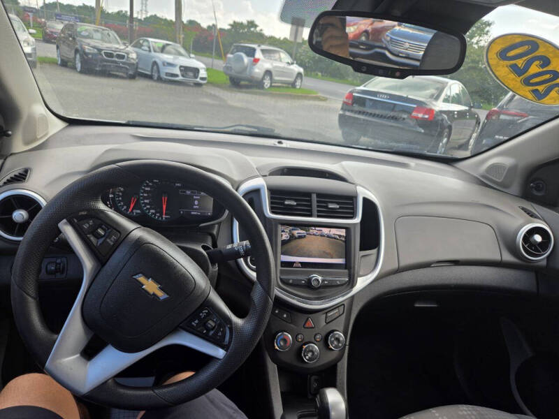 2020 Chevrolet Sonic LT