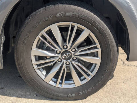 2021 Infiniti QX80 Luxe