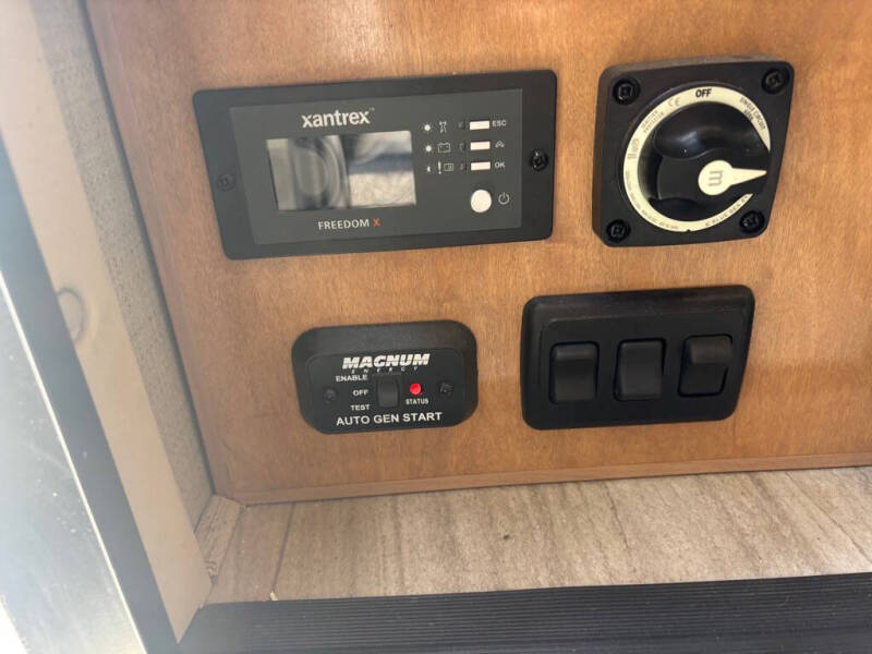 2019 Ford E-Series E-450 SD