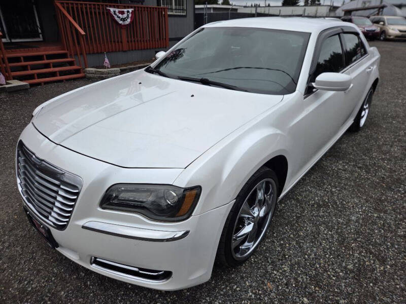 2013 Chrysler 300 Motown