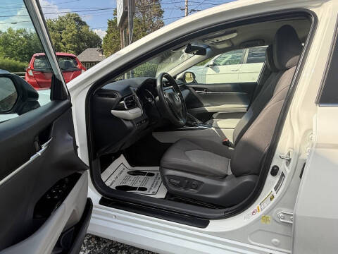 2019 Toyota Camry LE