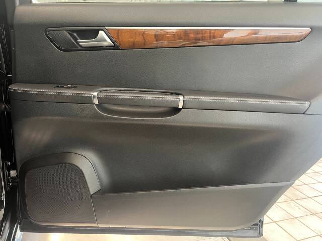 2011 Mercedes-Benz R-Class R 350