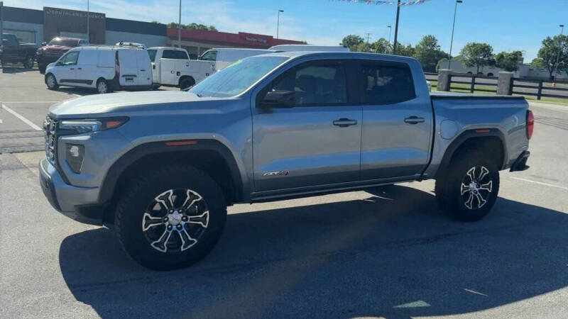 2024 GMC Canyon AT4