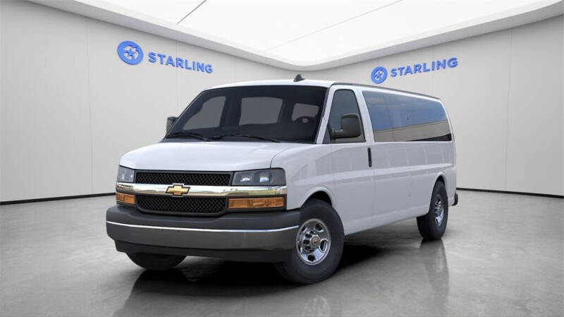 2025 Chevrolet Express LS 3500
