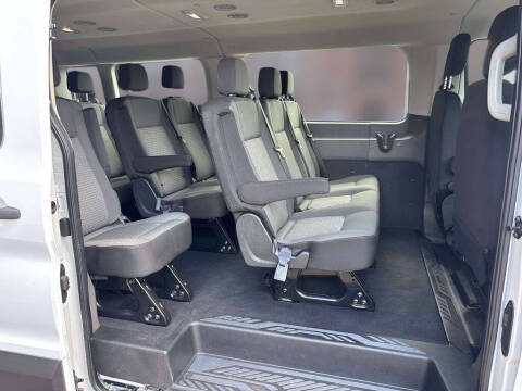 2024 Ford Transit 350 XLT