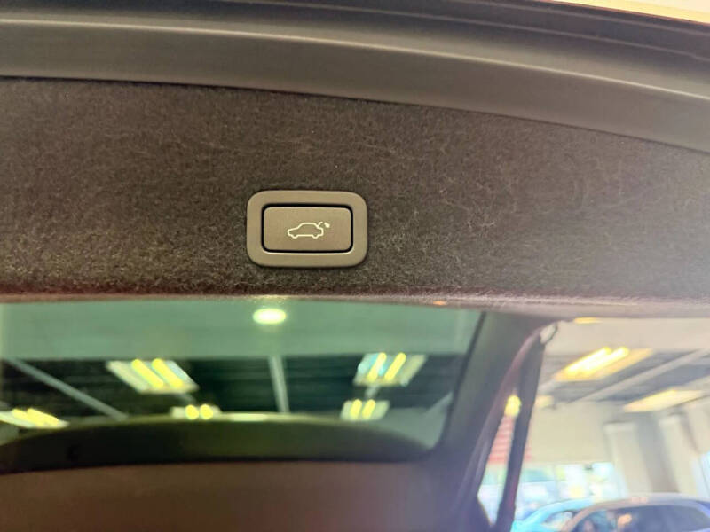 2016 Volvo XC60 T6 Drive-E