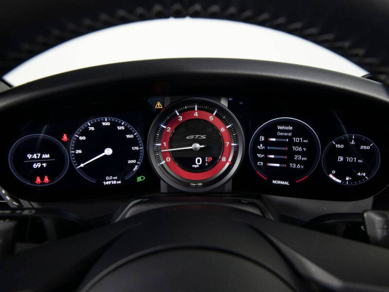 2022 Porsche 911 Carrera GTS