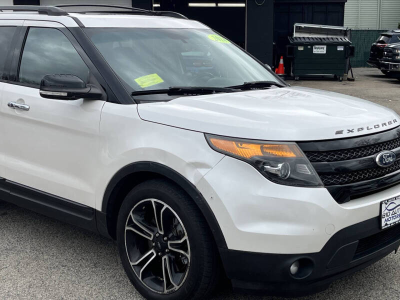 2014 Ford Explorer Sport