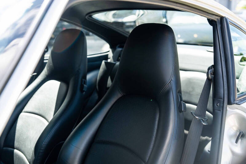 1997 Porsche 911 Carrera 4S