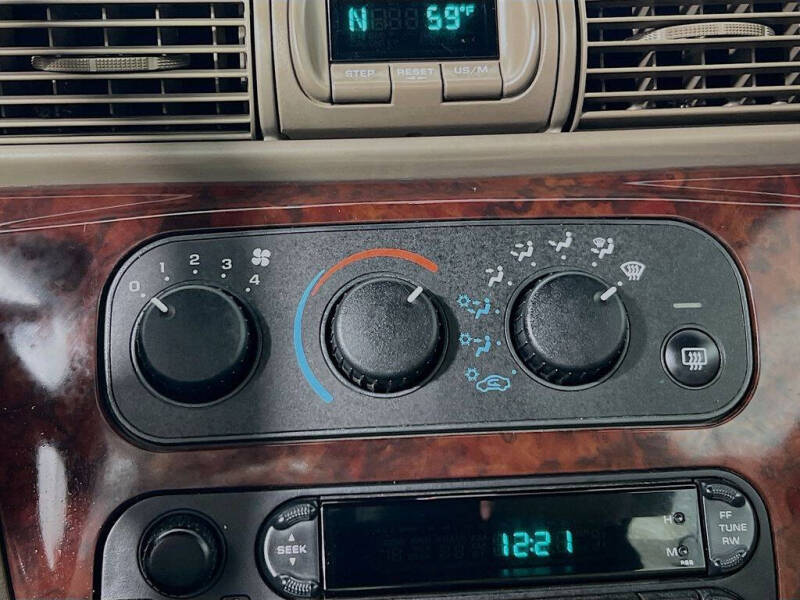 2002 Chrysler Sebring LXi