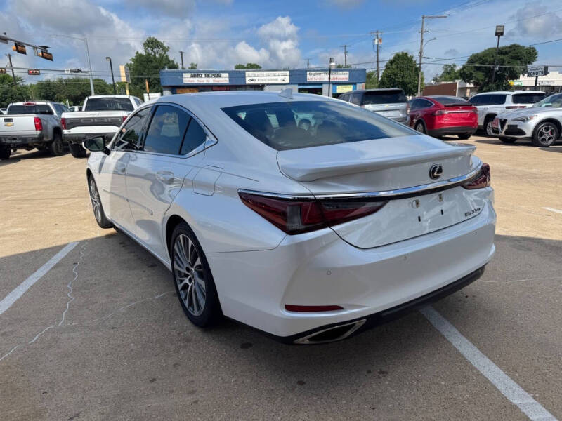 2021 Lexus ES 350