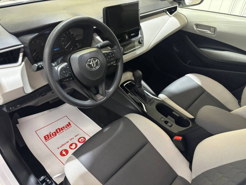 2023 Toyota Corolla LE