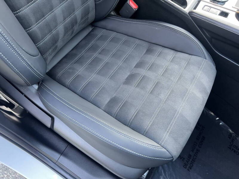 2024 Mitsubishi Outlander SE Black Edition
