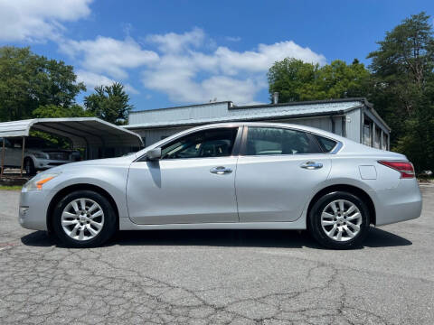 2014 Nissan Altima for sale at ABC Auto Sales - Barboursville Location in Barboursville VA
