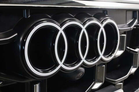 2024 Audi SQ8 4.0T quattro Premium Plus