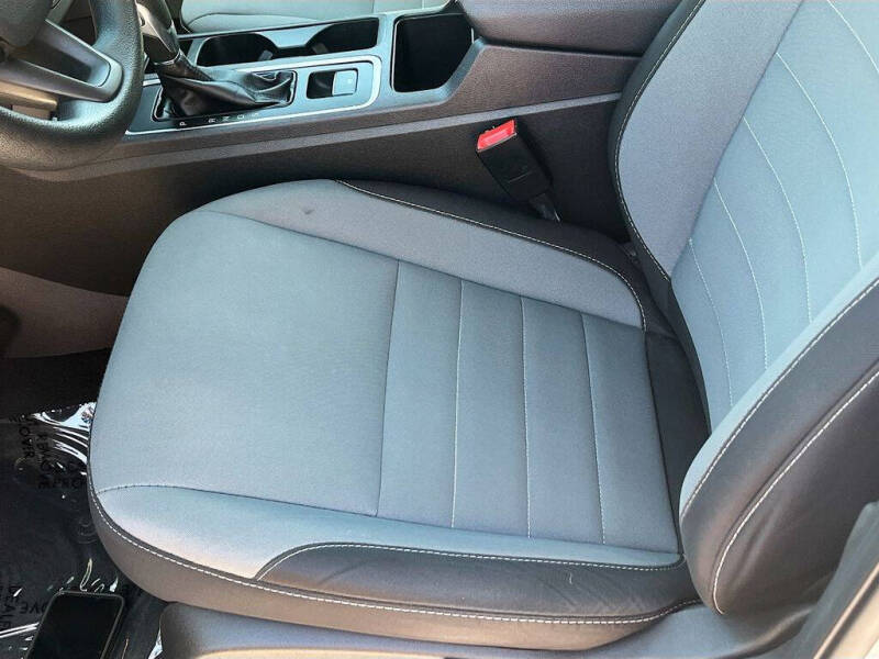 2019 Ford Escape S