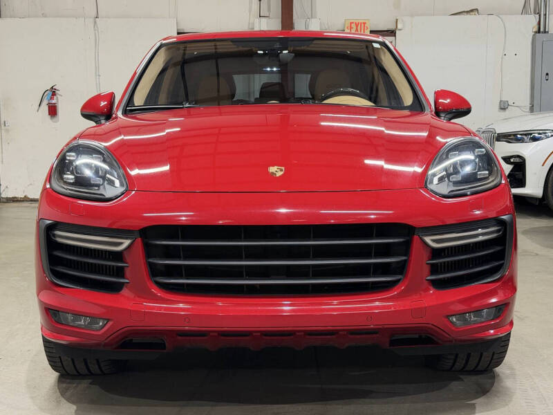 2017 Porsche Cayenne GTS