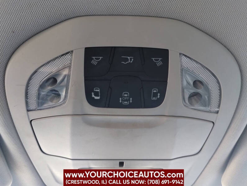 2017 Chrysler Pacifica Touring-L Plus