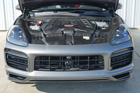 2022 Porsche Cayenne GTS Coupe