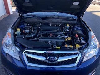 2010 Subaru Legacy I Limited photo 10