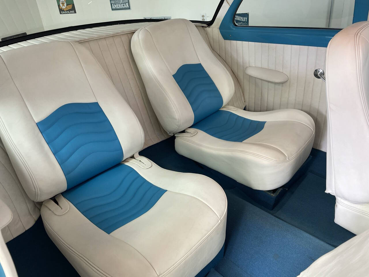 1956 Ford Fairlane 32