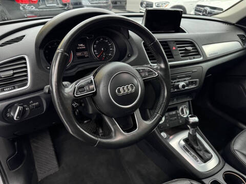 2015 Audi Q3 2.0T quattro Premium Plus