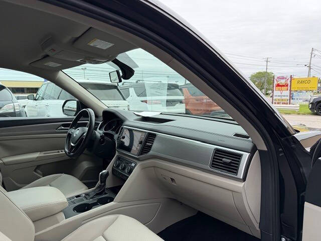 2018 Volkswagen Atlas V6 SE