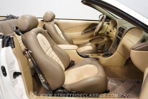 2001 Ford Mustang SVT Cobra