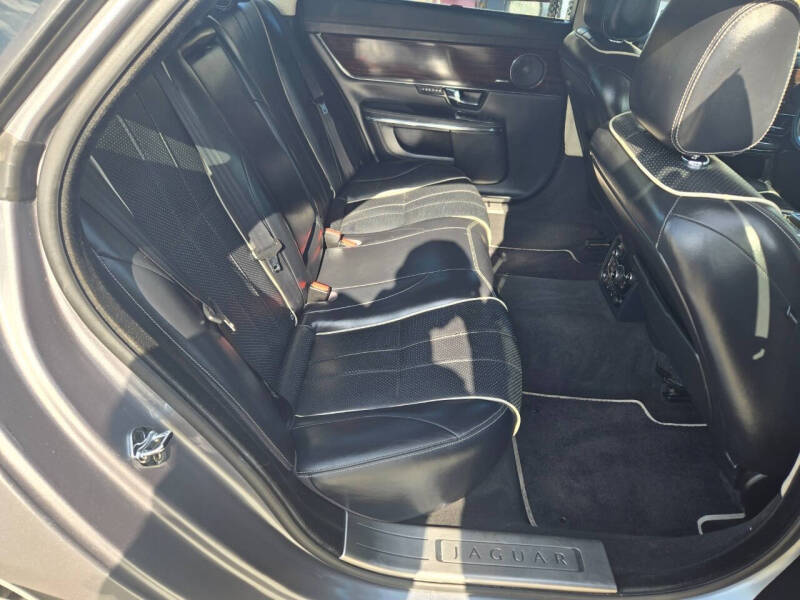 2013 Jaguar XJL Portfolio