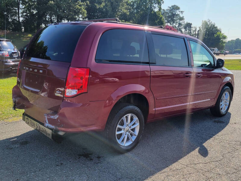 2014 Dodge WHEELCHAIR VAN