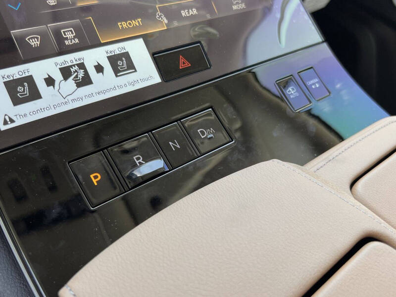 2026 Infiniti QX80 Luxe