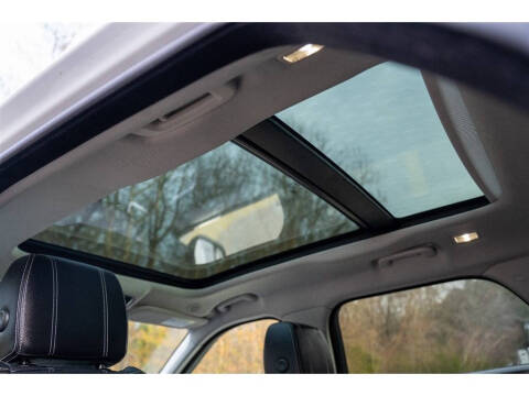 2022 Land Rover Range Rover Velar P250 S