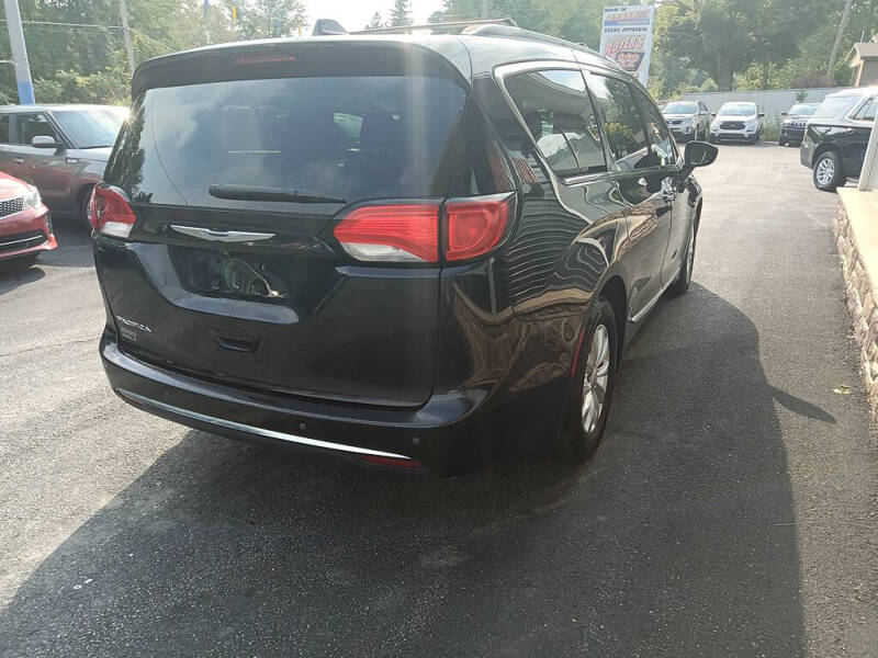 2017 Chrysler Pacifica