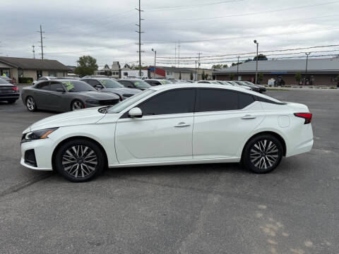 2023 Nissan Altima 2.5 SV