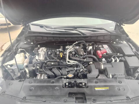 2022 Nissan Altima 2.5 SR