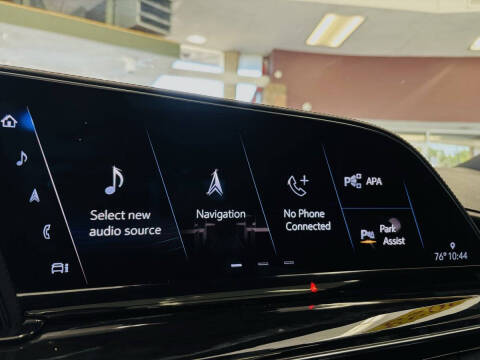 2023 Cadillac Escalade Sport